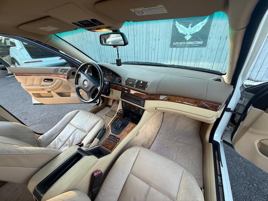 BMW 5-Series 525i 2002