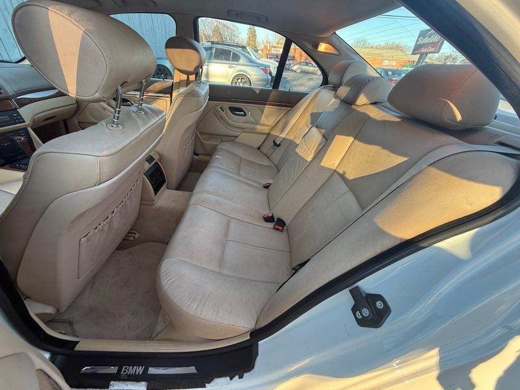 BMW 5-Series 525i 2002