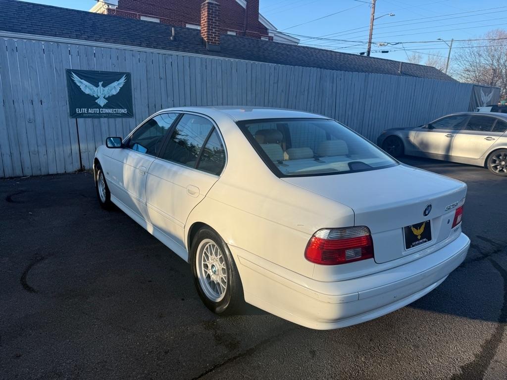 BMW 5-Series 525i 2002
