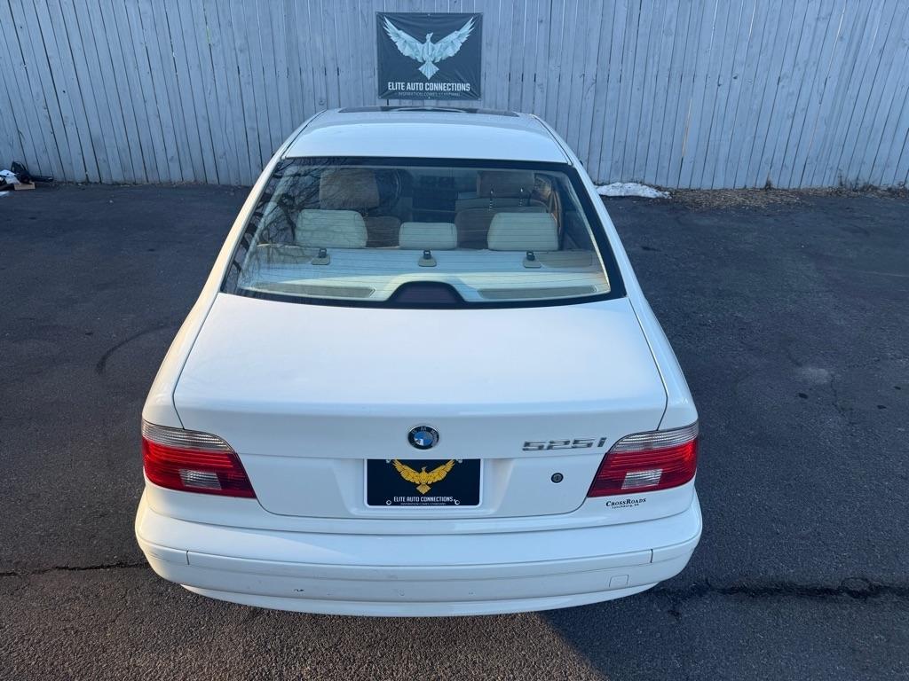 BMW 5-Series 525i 2002