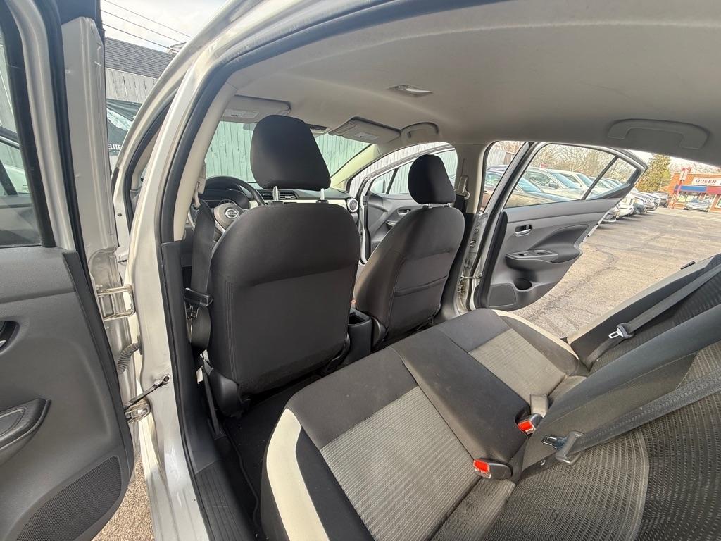 Nissan Versa SV 2021