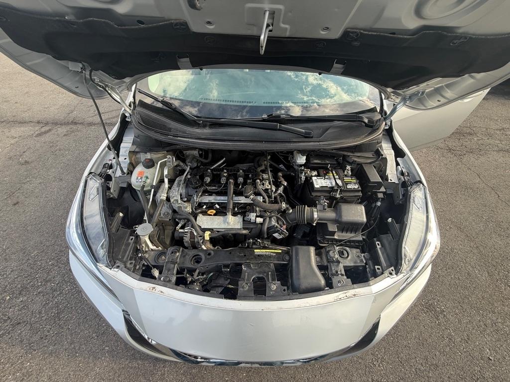 Nissan Versa SV 2021