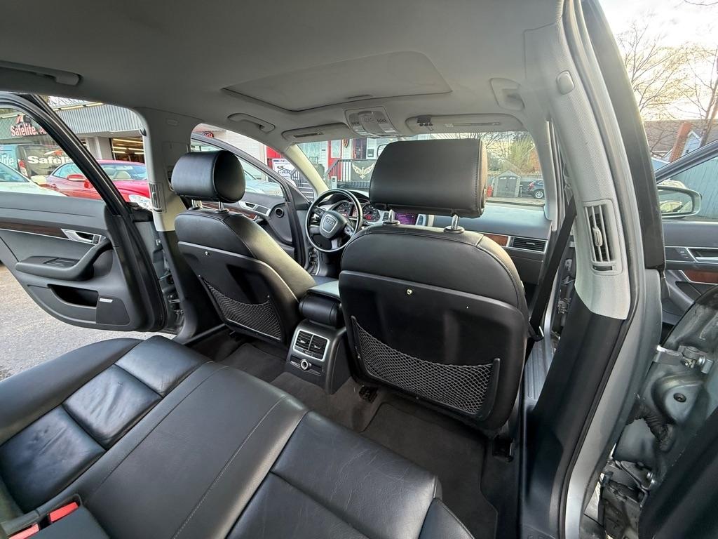 Audi A6 3.2 with Tiptronic 2008