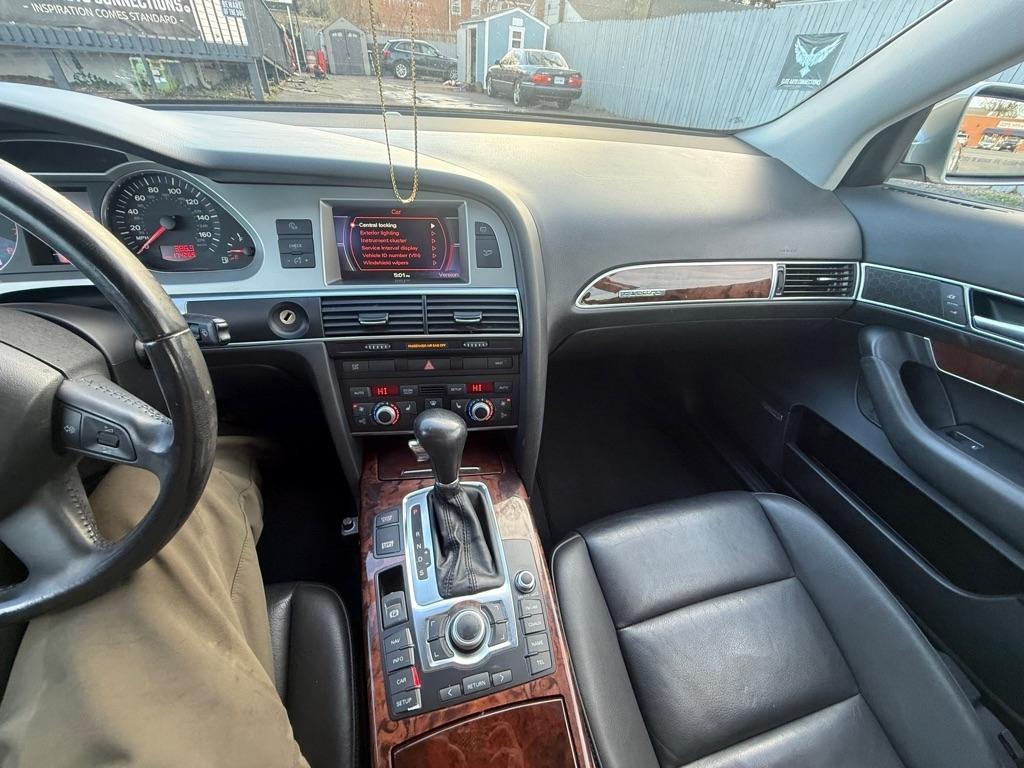 Audi A6 3.2 with Tiptronic 2008