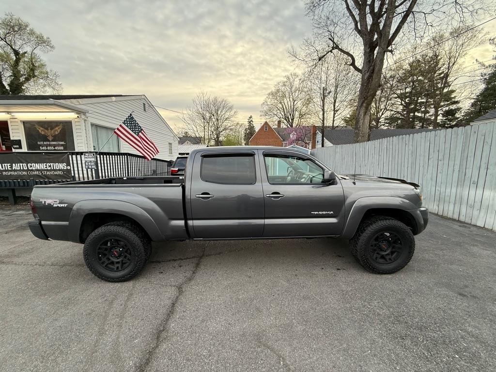 Toyota Tacoma Double Cab Long Bed V6 Auto 4WD 2010