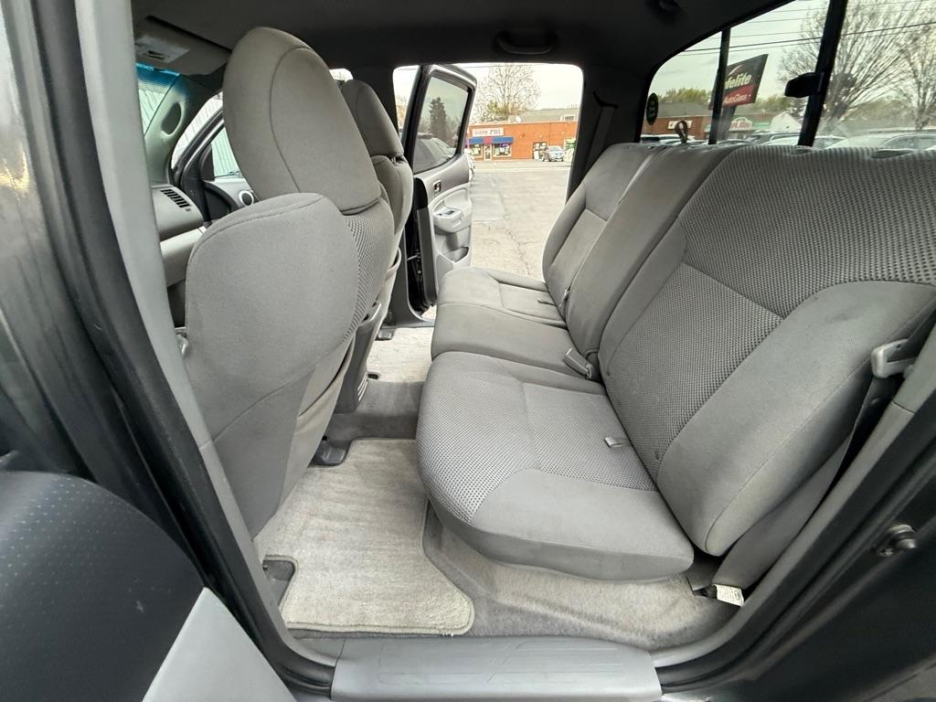 Toyota Tacoma Double Cab Long Bed V6 Auto 4WD 2010