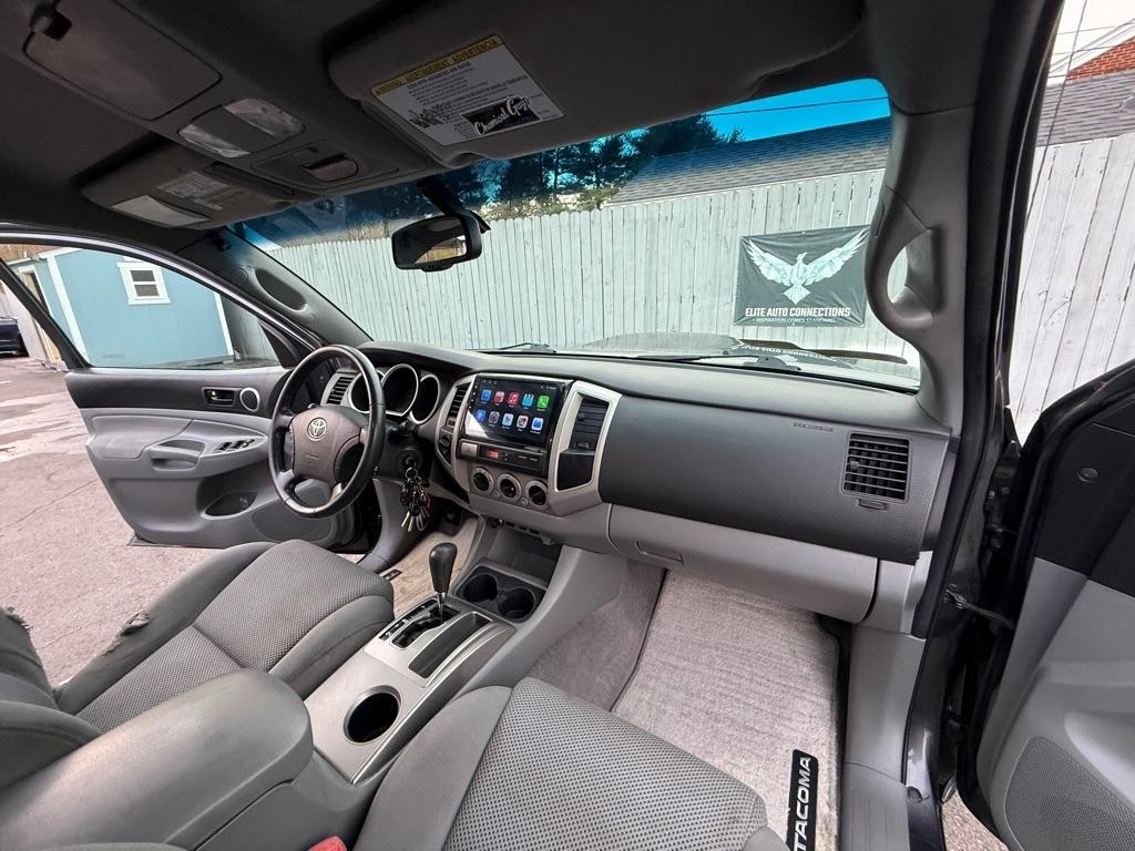 Toyota Tacoma Double Cab Long Bed V6 Auto 4WD 2010