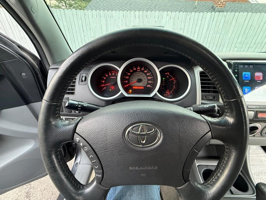 Toyota Tacoma Double Cab Long Bed V6 Auto 4WD 2010