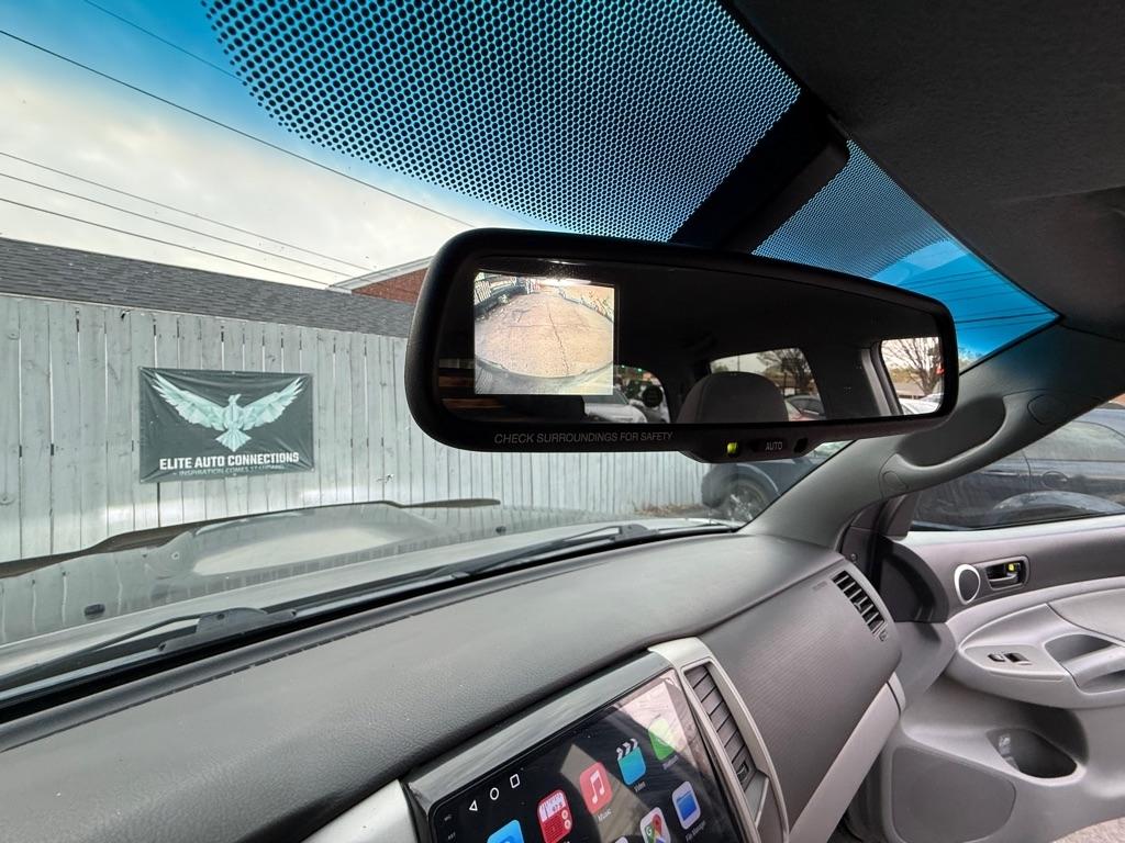 Toyota Tacoma Double Cab Long Bed V6 Auto 4WD 2010