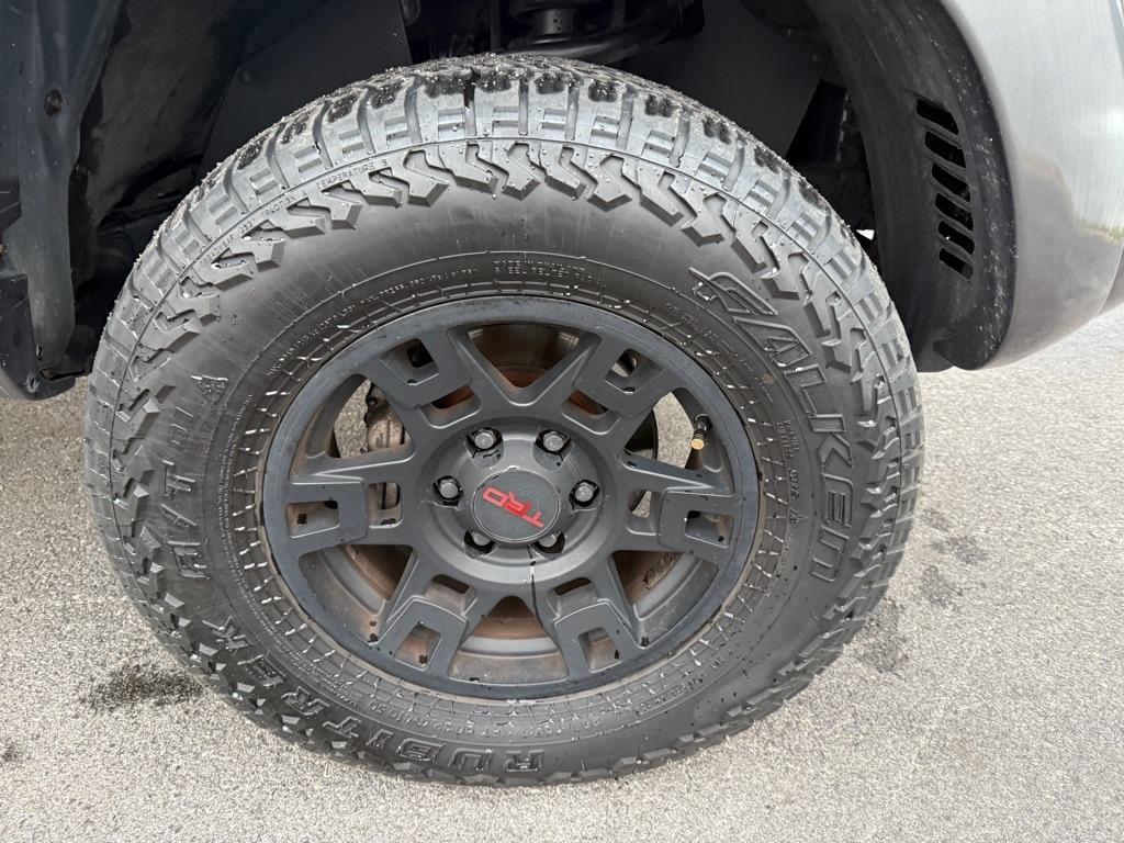 Toyota Tacoma Double Cab Long Bed V6 Auto 4WD 2010