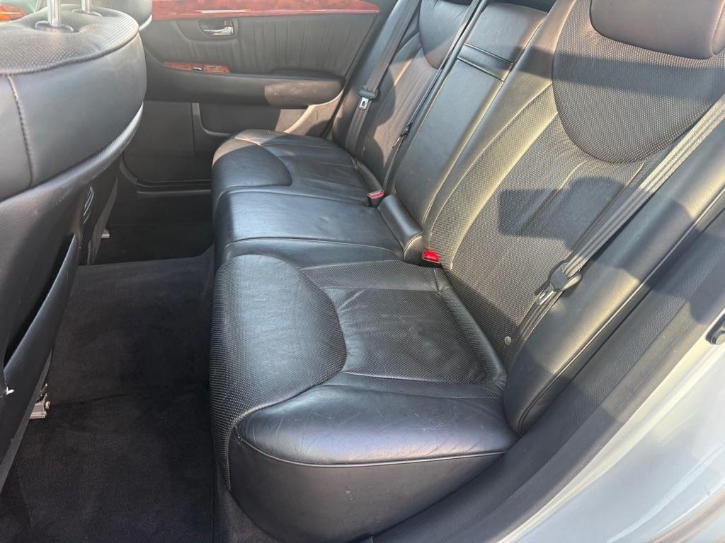 Lexus LS 430 Sedan 2006