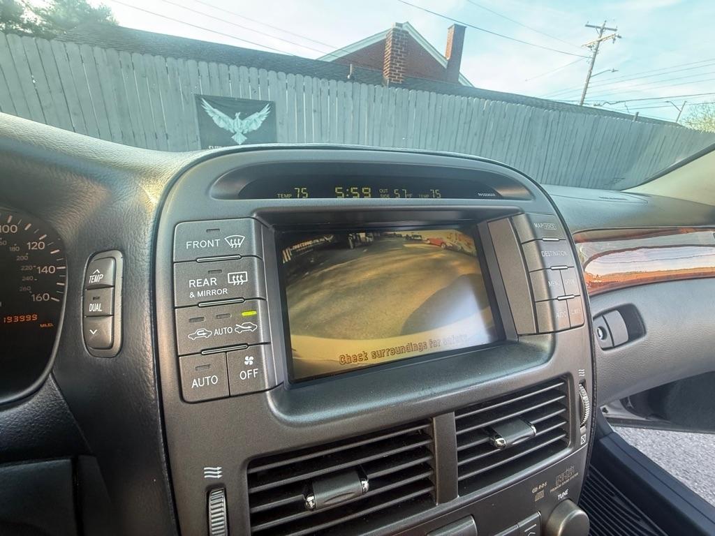 Lexus LS 430 Sedan 2006