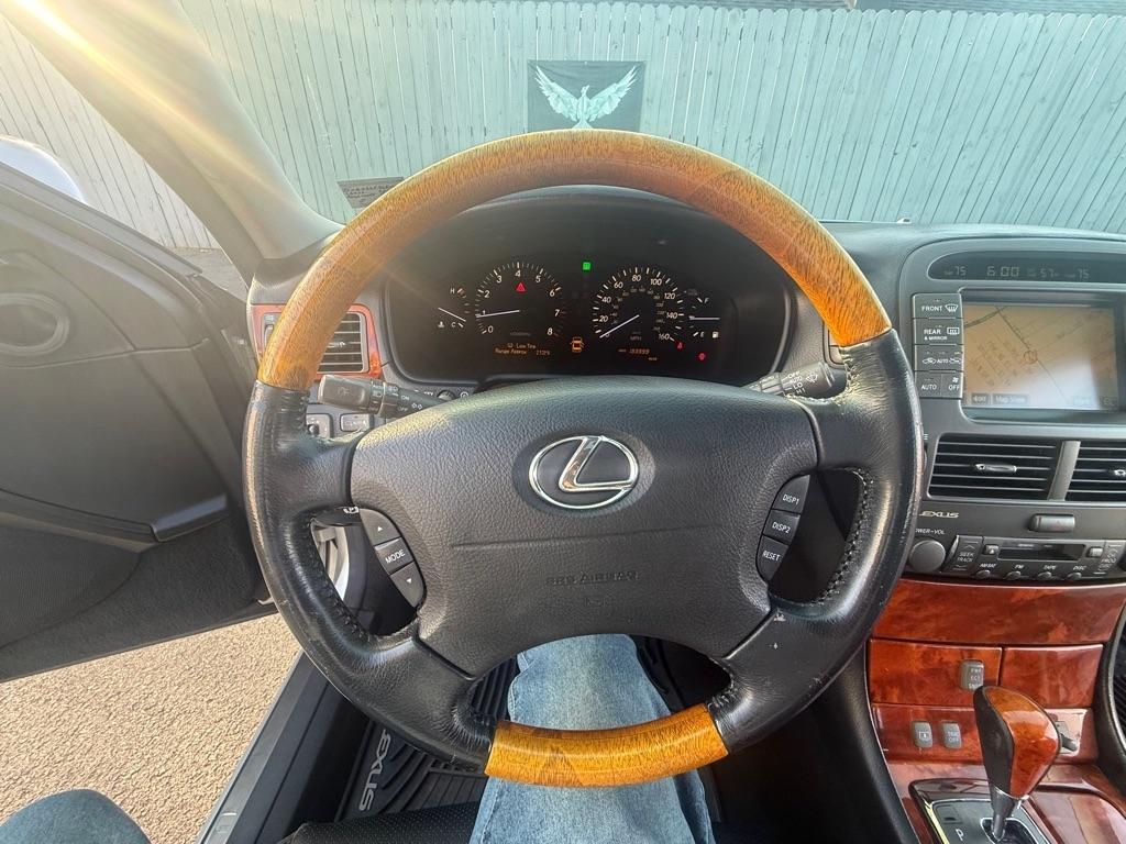 Lexus LS 430 Sedan 2006