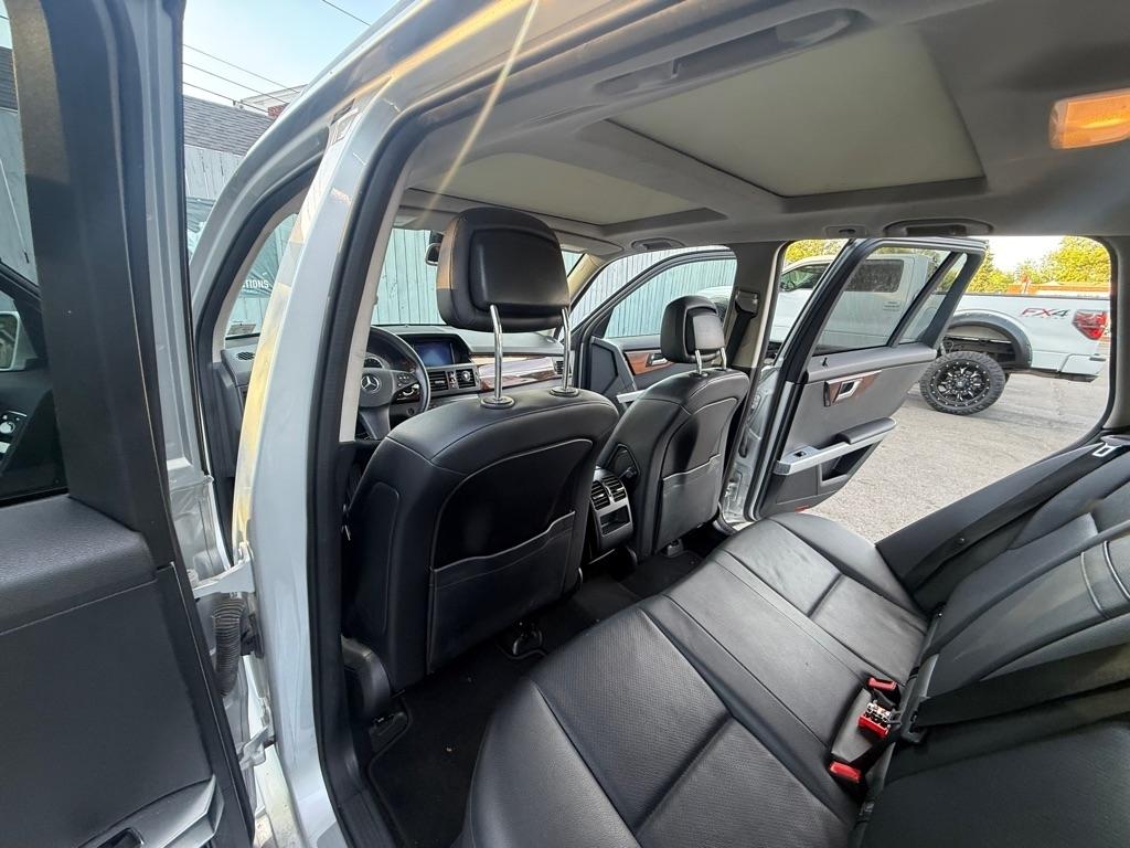 Mercedes-Benz GLK-Class GLK350 4MATIC 2012