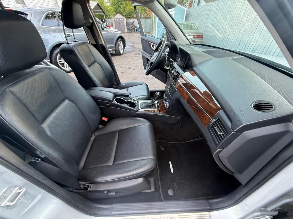 Mercedes-Benz GLK-Class GLK350 4MATIC 2012