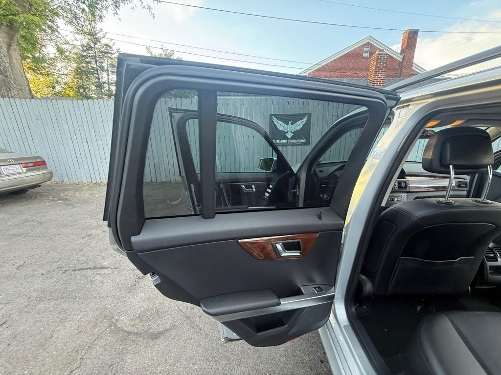 Mercedes-Benz GLK-Class GLK350 4MATIC 2012