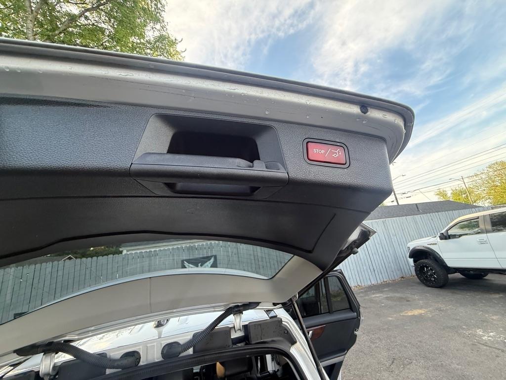 Mercedes-Benz GLK-Class GLK350 4MATIC 2012