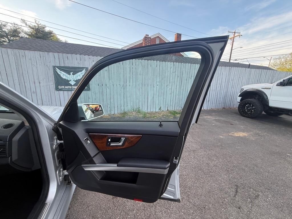 Mercedes-Benz GLK-Class GLK350 4MATIC 2012