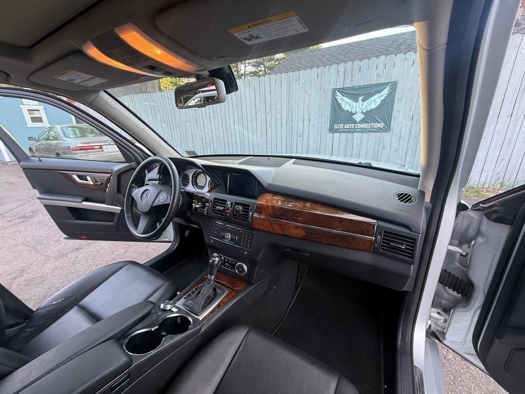 Mercedes-Benz GLK-Class GLK350 4MATIC 2012