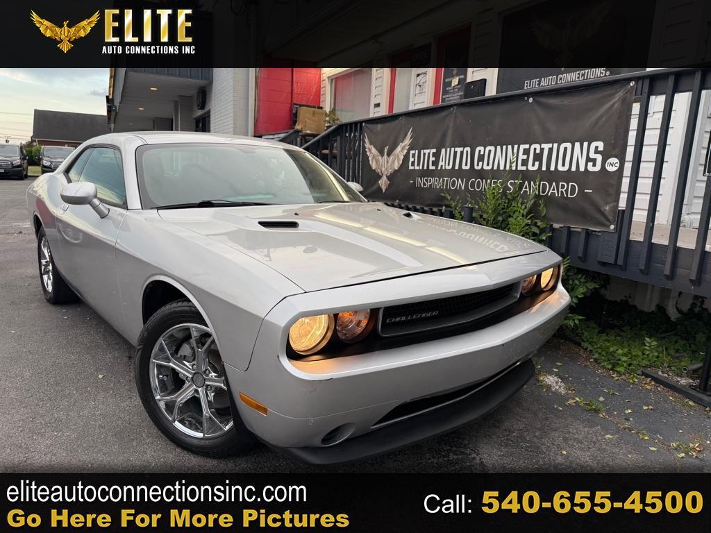 2012 Dodge Challenger SXT