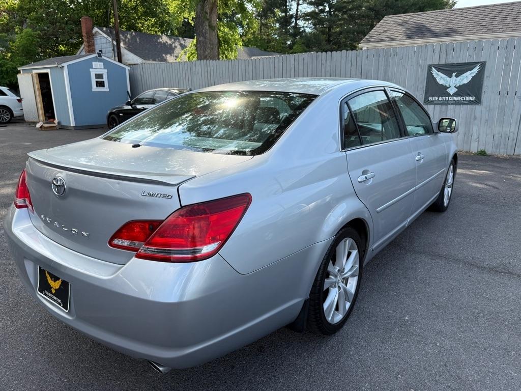 Toyota Avalon Limited 2006