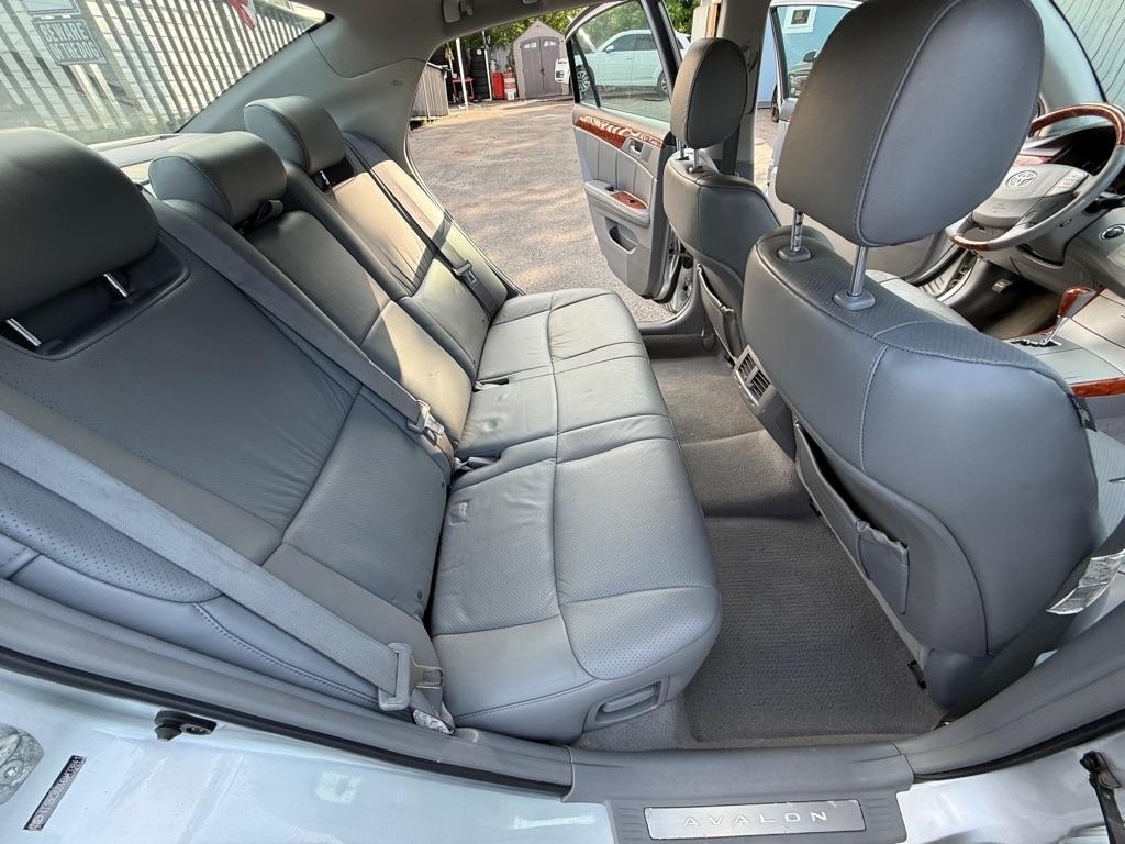 Toyota Avalon Limited 2006