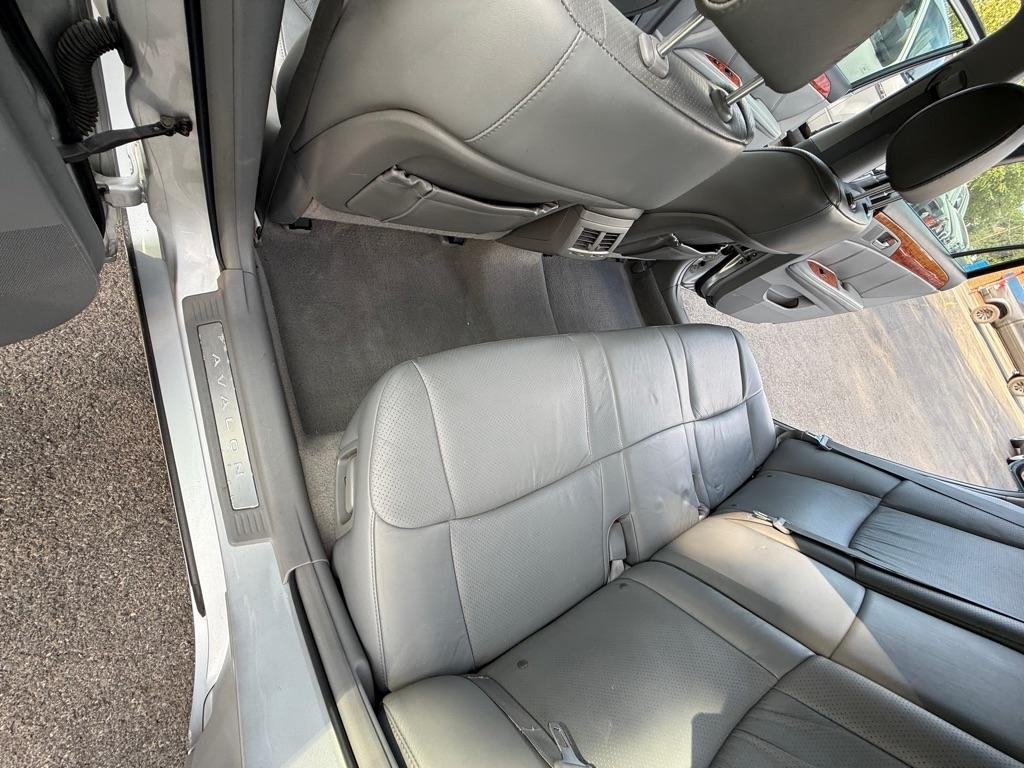 Toyota Avalon Limited 2006