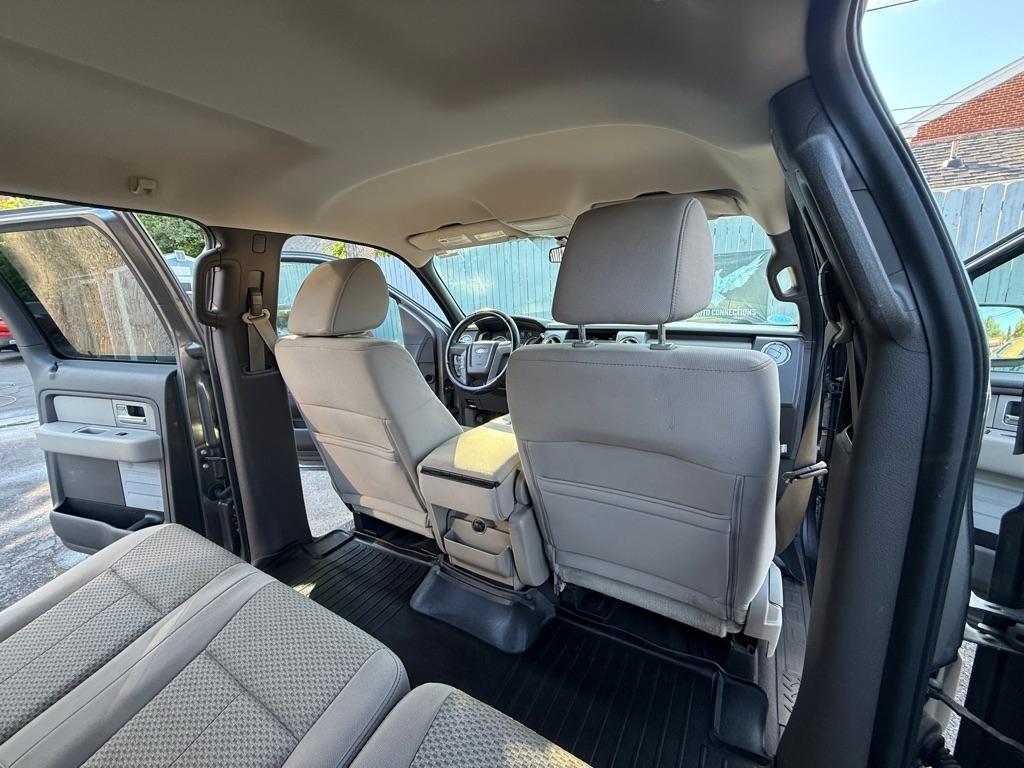 Ford F-150 XLT SuperCrew 5.5-ft. Bed 2WD 2010