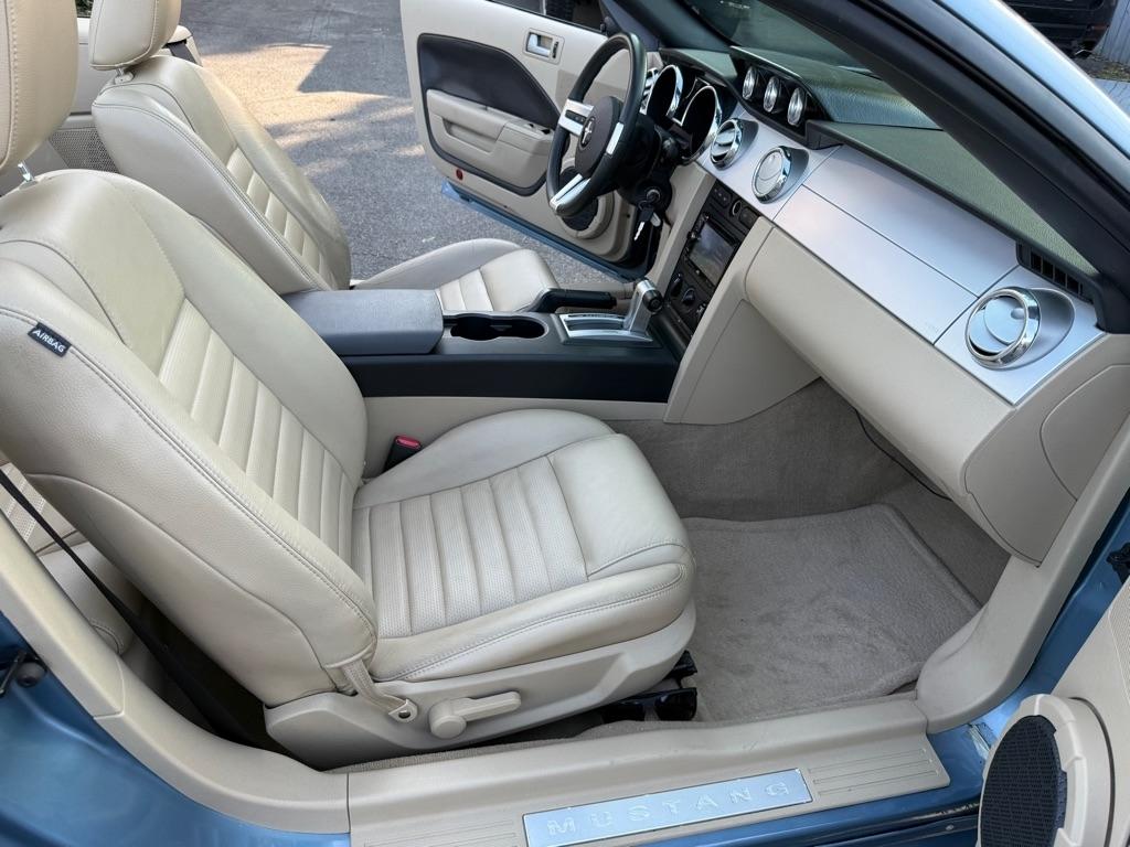 Ford Mustang GT Premium Convertible 2006