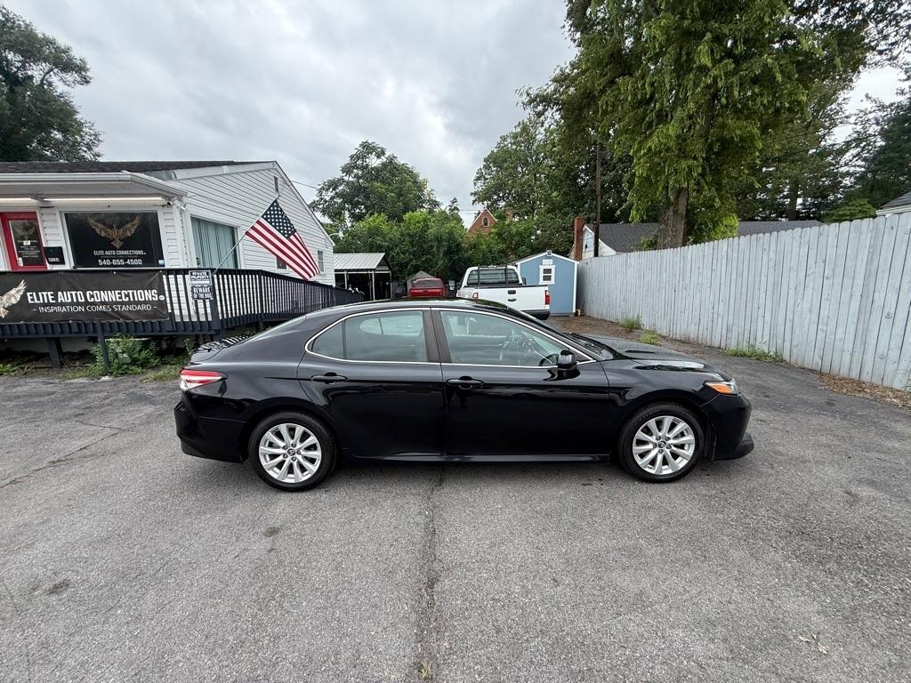 Toyota Camry LE 2018