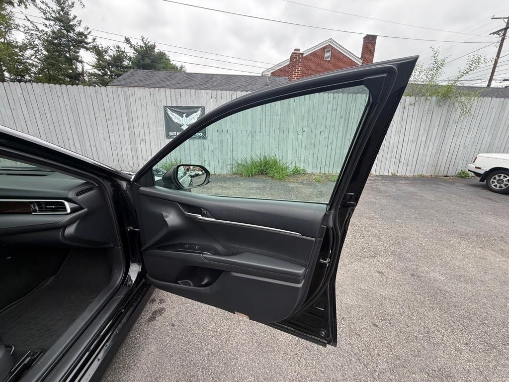 Toyota Camry LE 2018