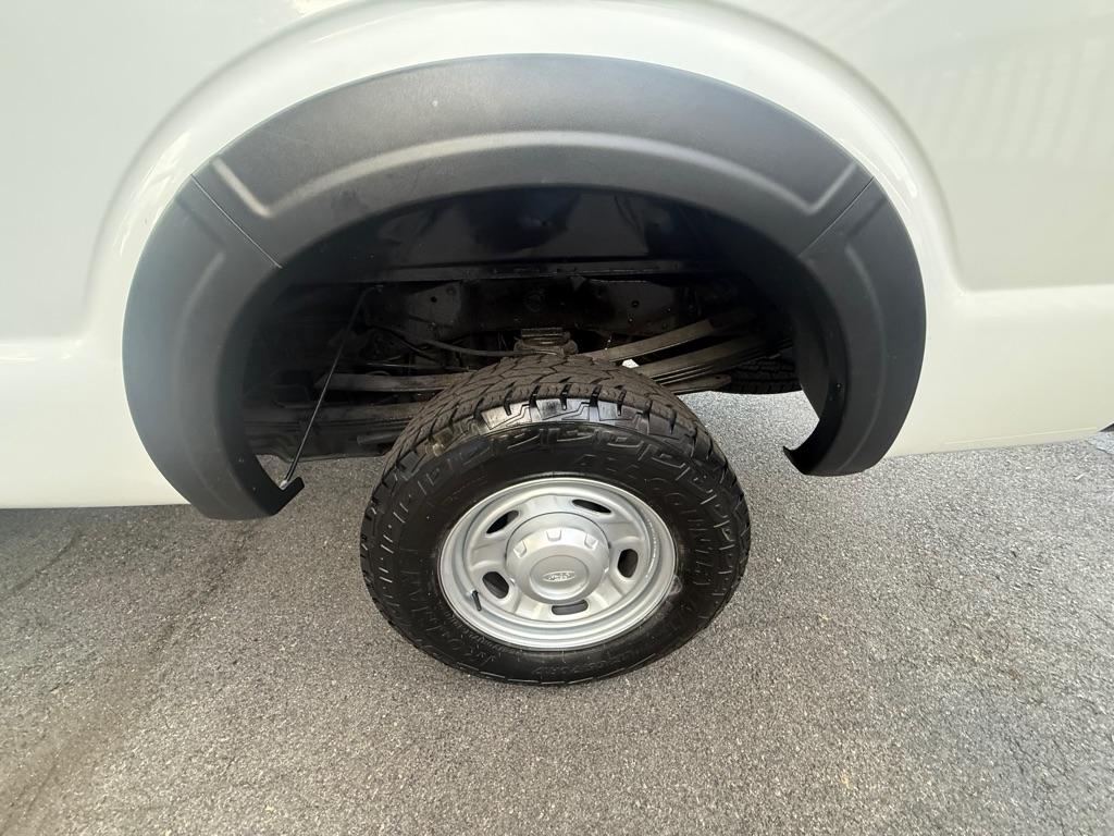 Ford F-350 SD XL 4WD 2011