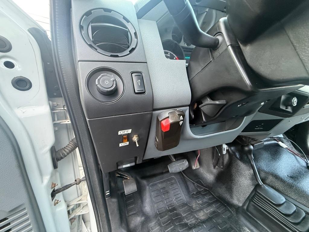 Ford F-350 SD XL 4WD 2011