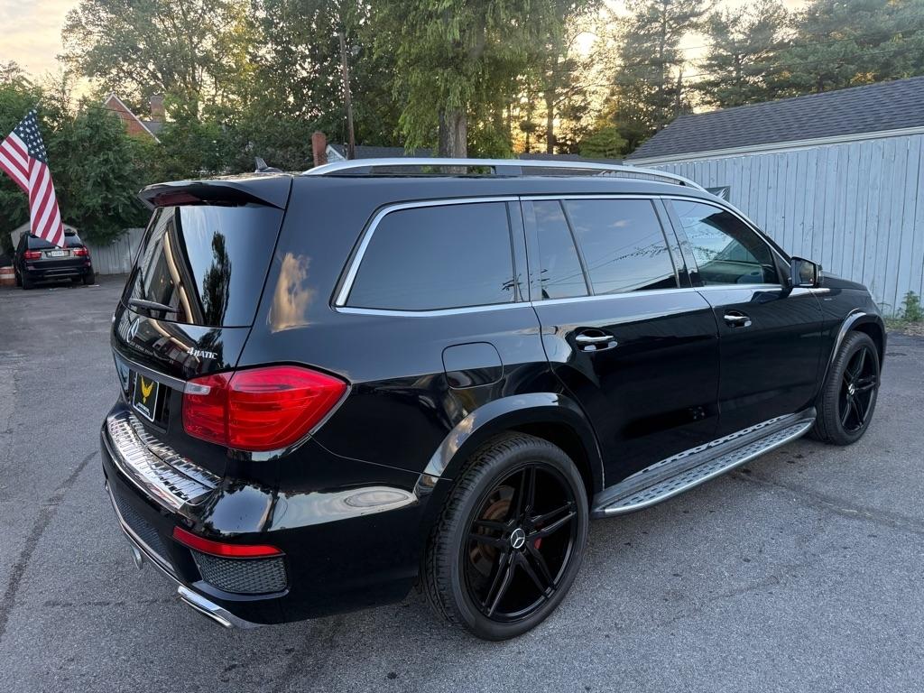 Mercedes-Benz GL-Class GL550 4MATIC 2015