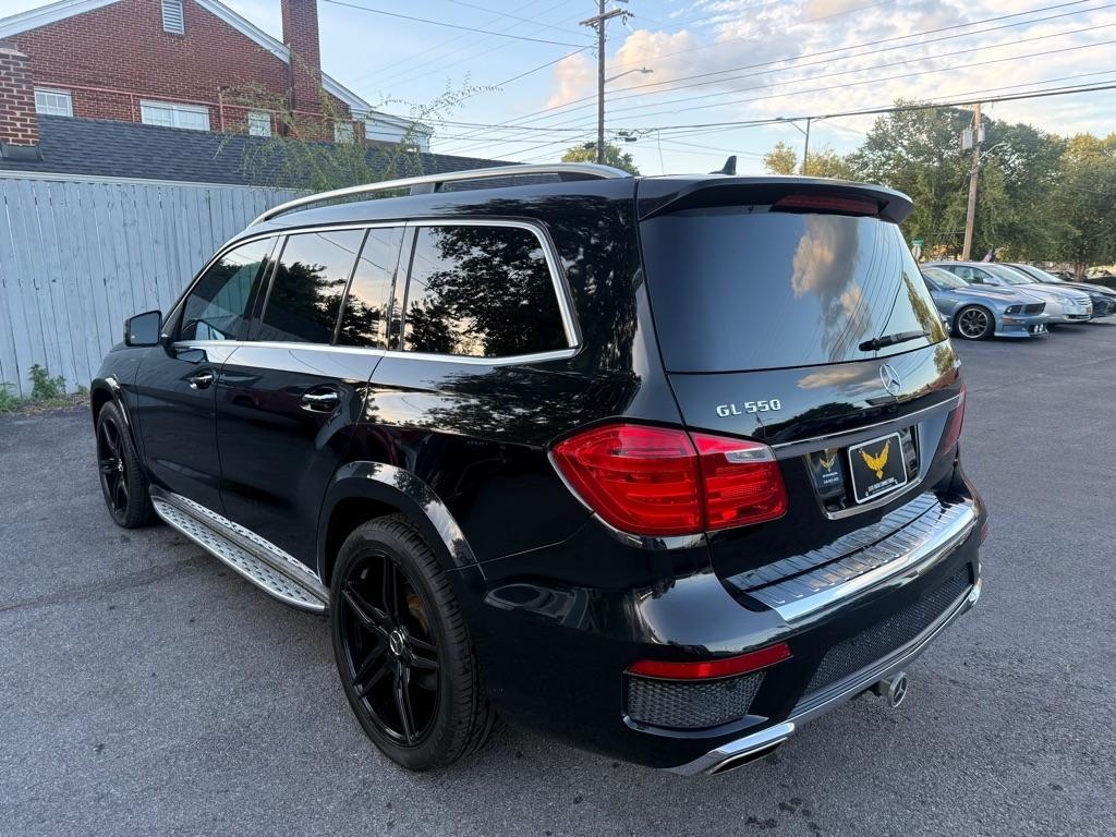 Mercedes-Benz GL-Class GL550 4MATIC 2015