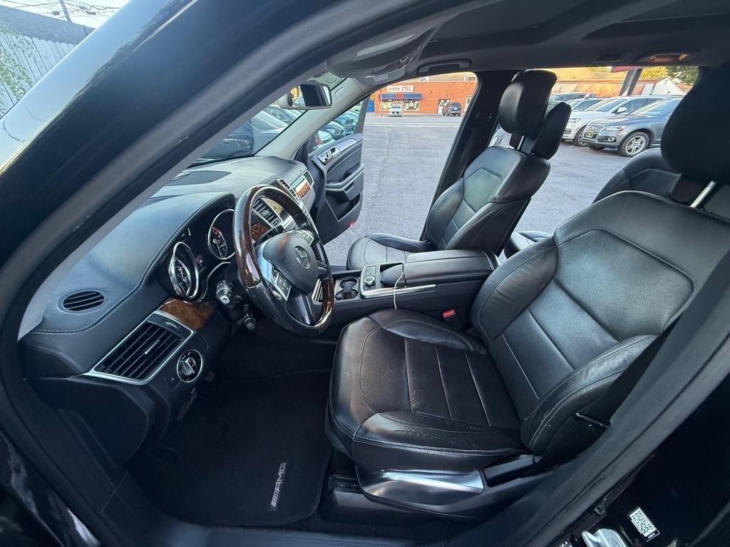 Mercedes-Benz GL-Class GL550 4MATIC 2015