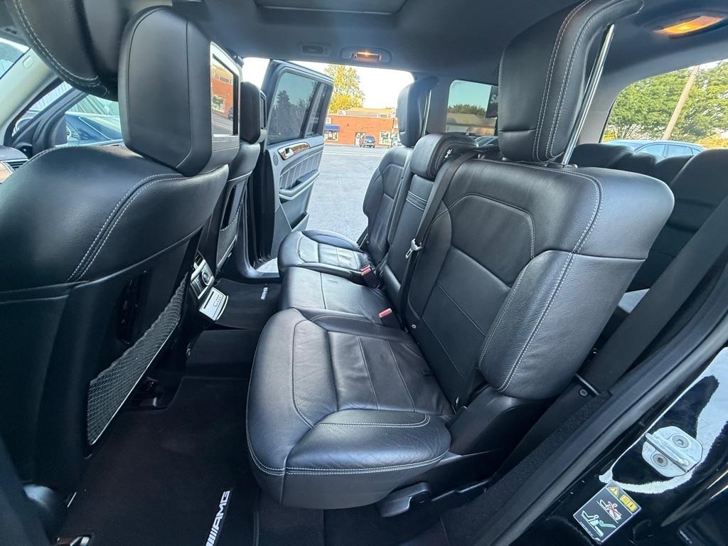 Mercedes-Benz GL-Class GL550 4MATIC 2015