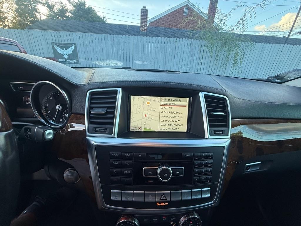 Mercedes-Benz GL-Class GL550 4MATIC 2015