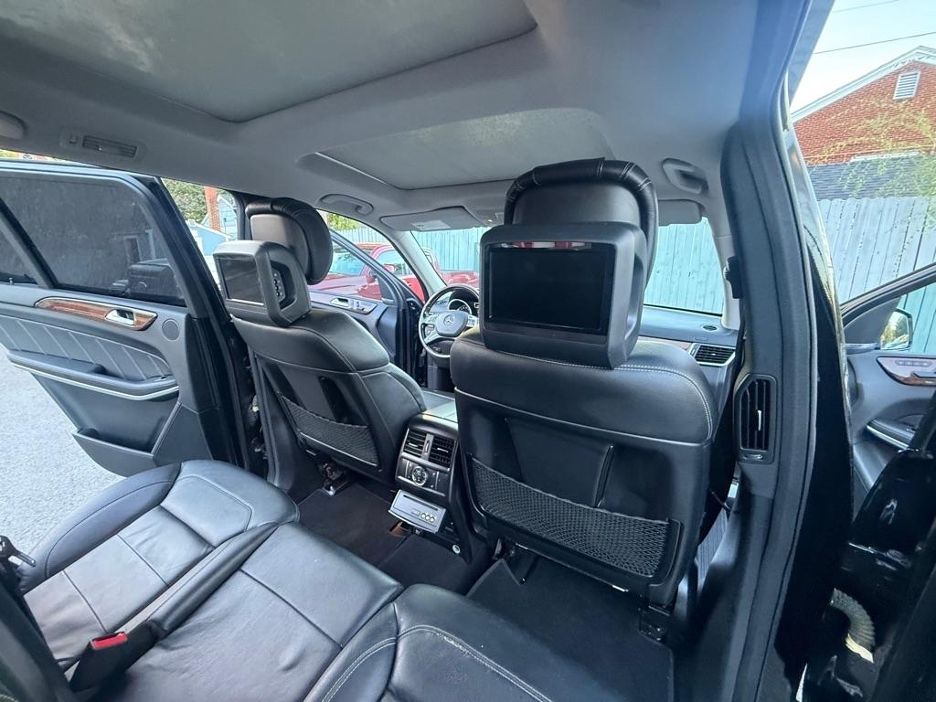 Mercedes-Benz GL-Class GL550 4MATIC 2015