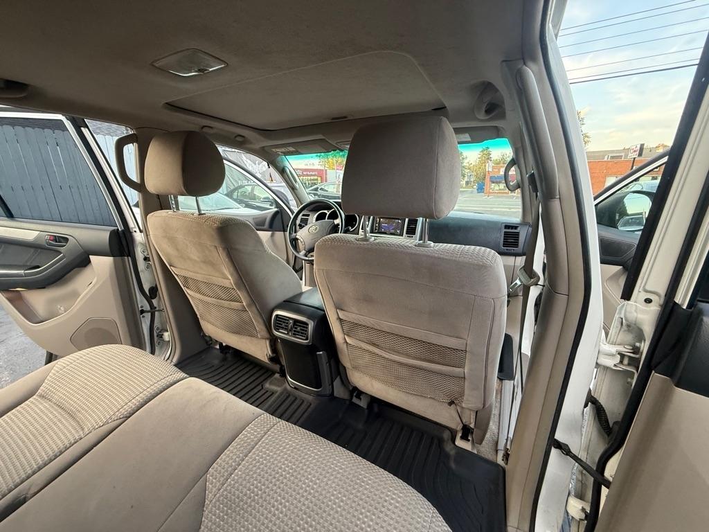 Toyota 4Runner SR5 V6 2WD 2005