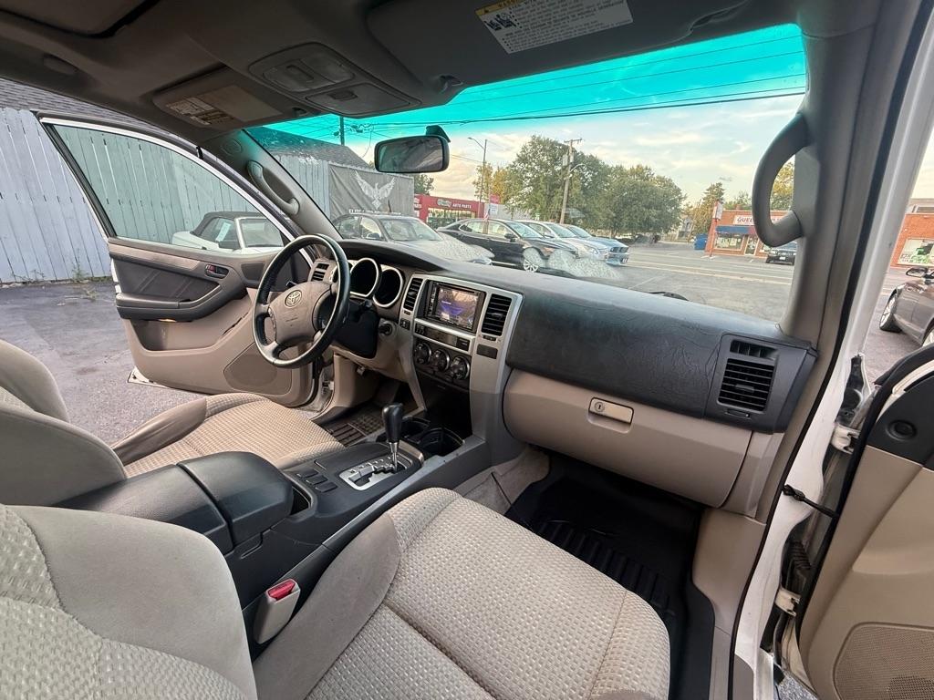 Toyota 4Runner SR5 V6 2WD 2005