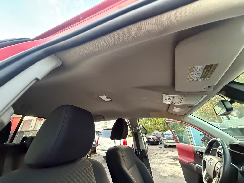 Toyota Tacoma SR5 Double Cab Long Bed V6 6AT 4WD 2022