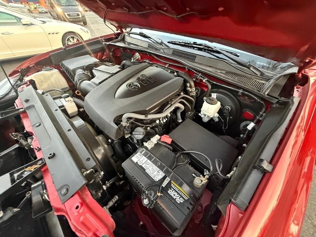 Toyota Tacoma SR5 Double Cab Long Bed V6 6AT 4WD 2022