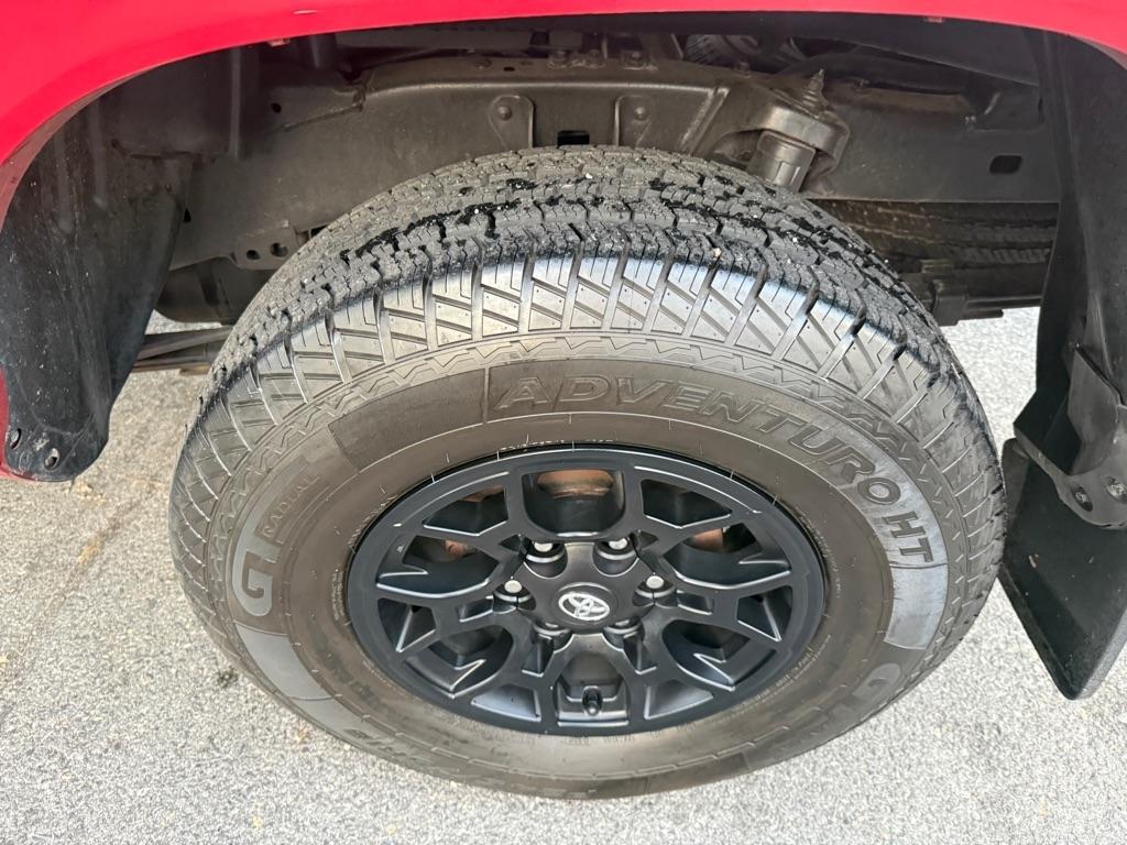 Toyota Tacoma SR5 Double Cab Long Bed V6 6AT 4WD 2022
