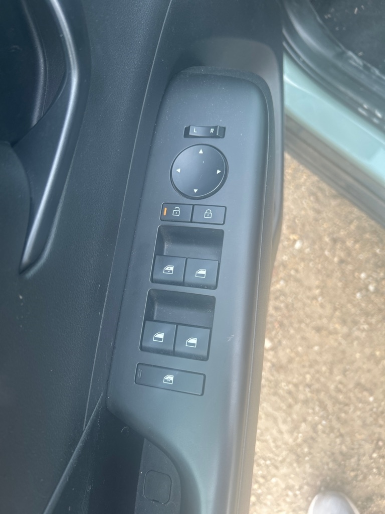 Hyundai Kona SEL 2025