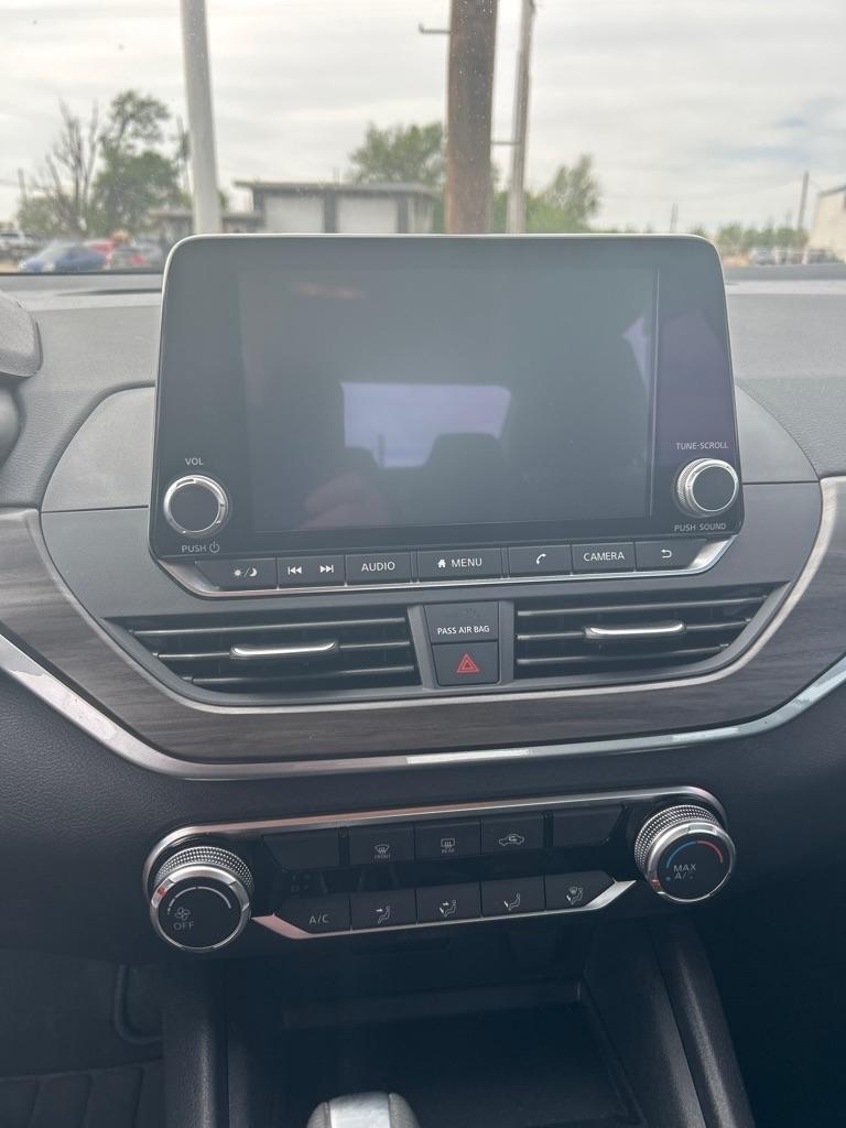 Nissan Altima 2.5 SV 2025