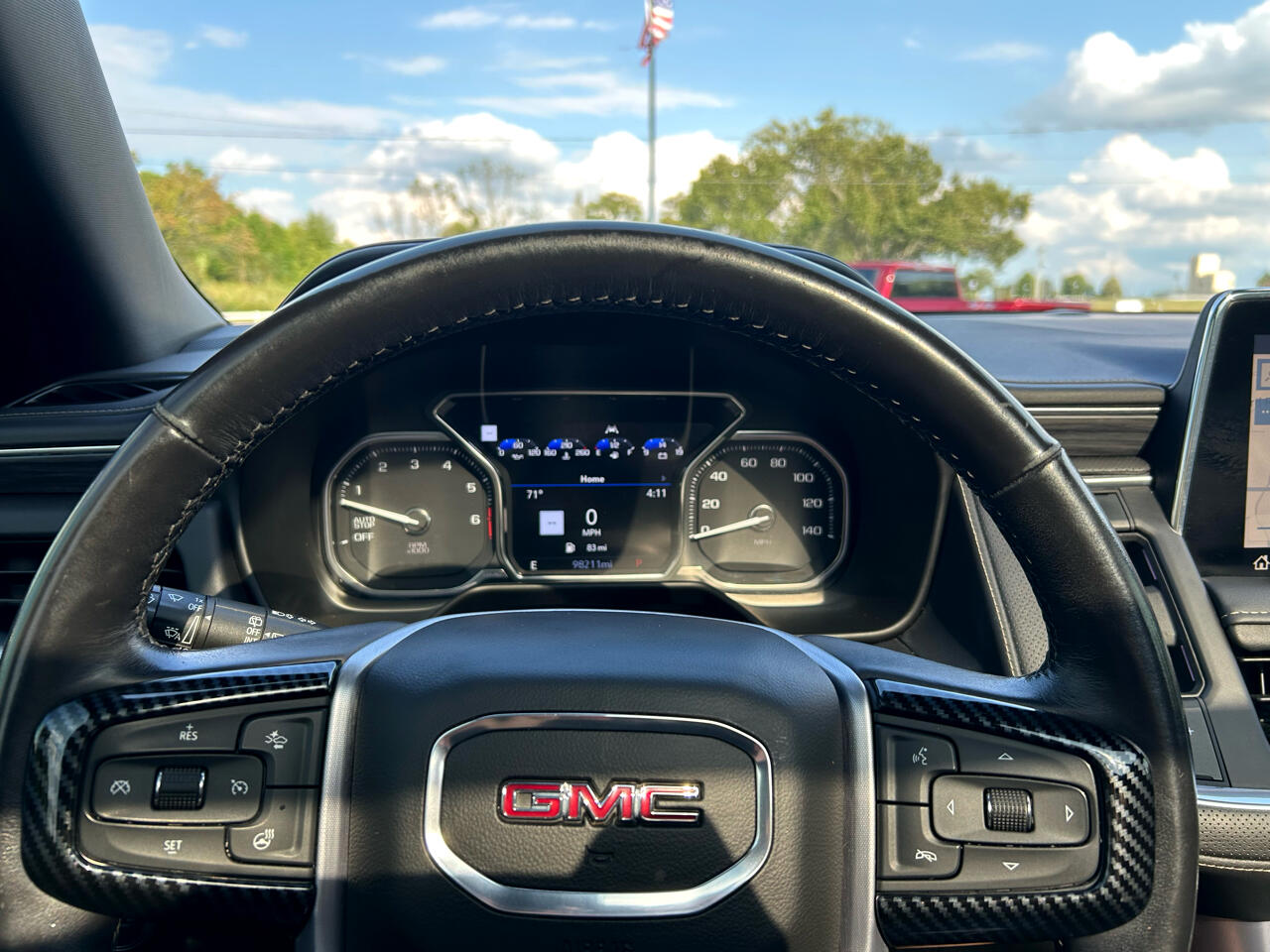 GMC Yukon SLT 2WD 2021