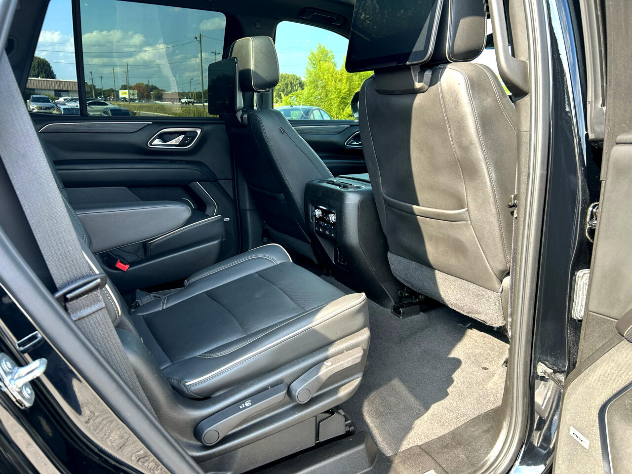 GMC Yukon SLT 2WD 2021