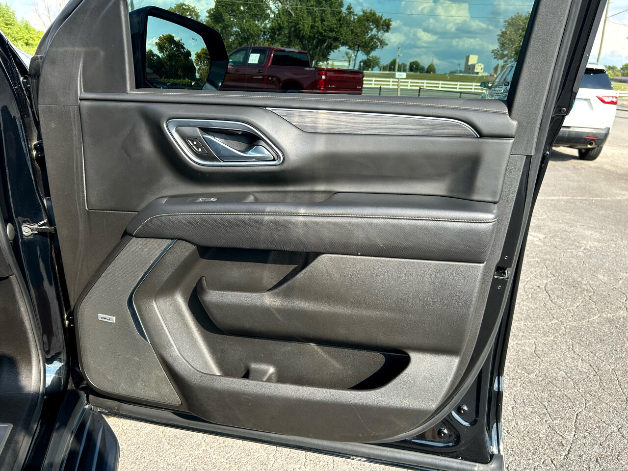 GMC Yukon SLT 2WD 2021
