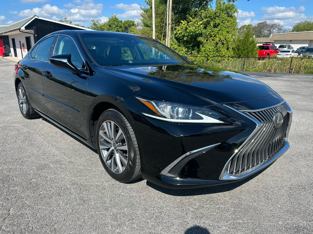 Lexus ES 350 4D Sedan 2019